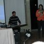 Mira A'azar, singing